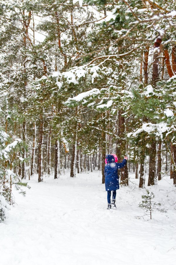 Styling tips for rocking oversized sweaters without losing shape